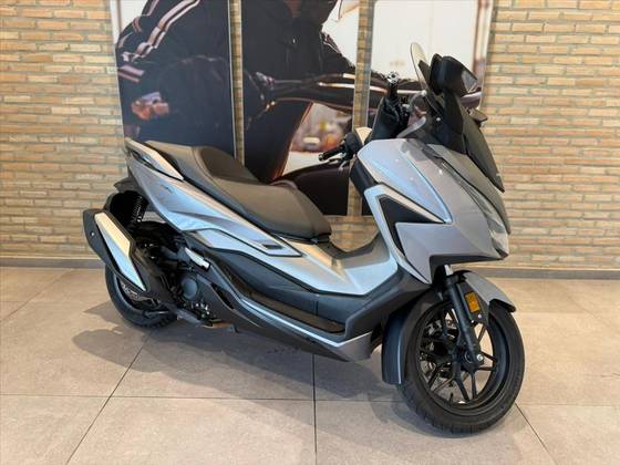 HONDA FORZA 350 
